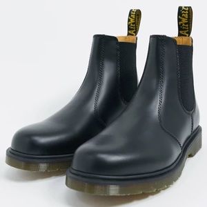 Dr Martens 2976 Chelsea boot all black